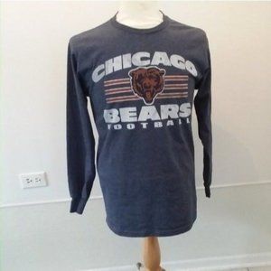 Womens Chicago BEARS Shirt Grey Medium Long Sleeve Top NFL Distressed Graphics